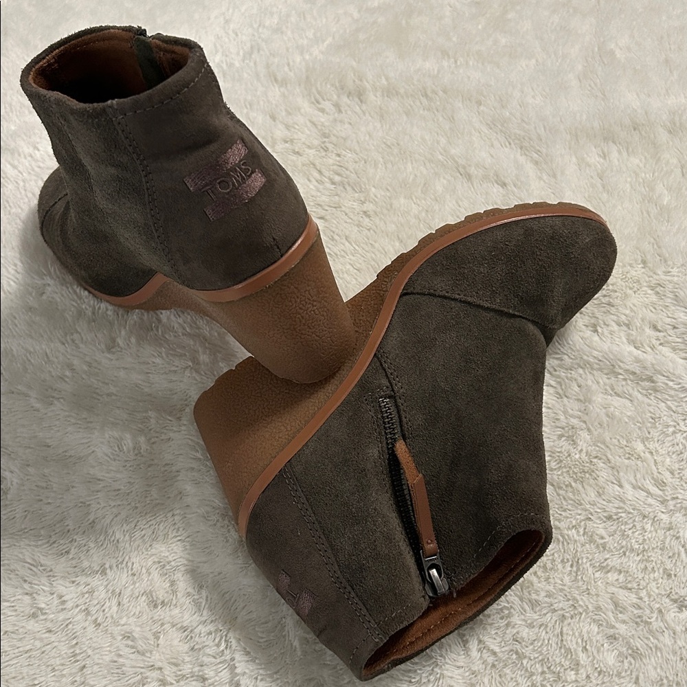 TOMS Olive Suede Wedge Ankle Booties